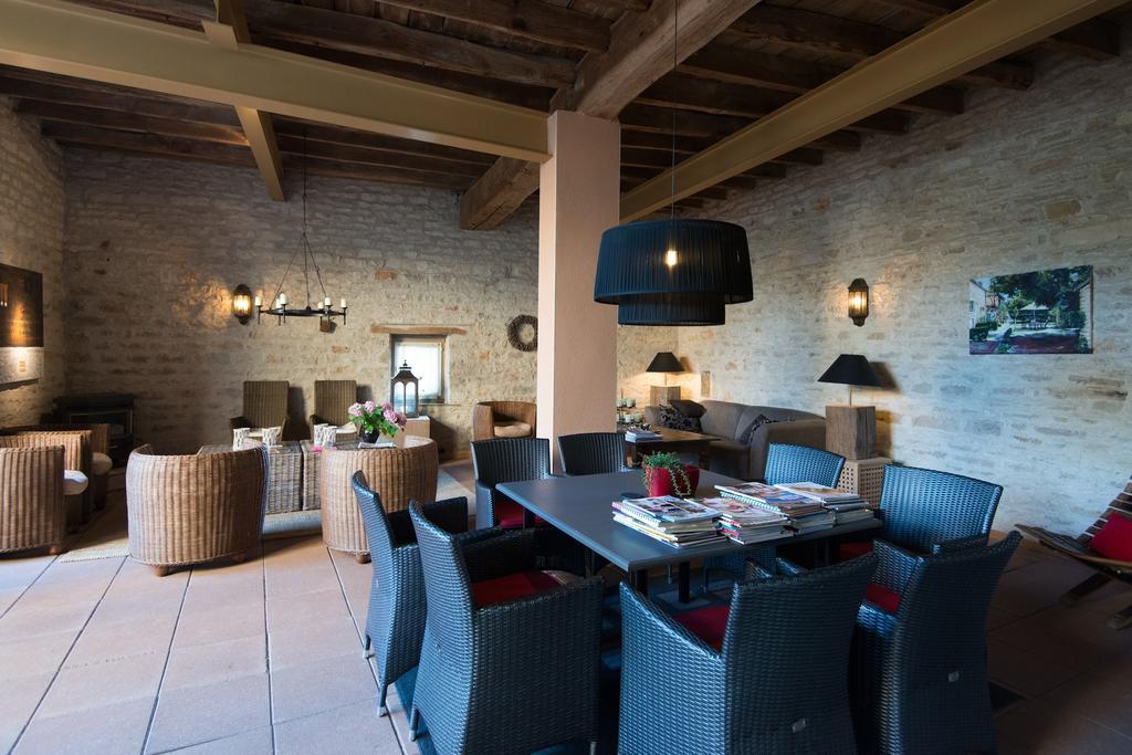 Charme Hotel La Dominotte Demigny エクステリア 写真
