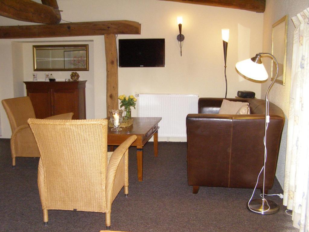 Charme Hotel La Dominotte Demigny 部屋 写真